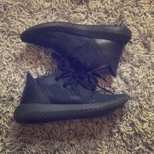 Nike tubular defiant